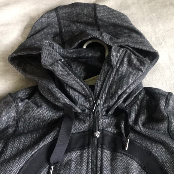 Lululemon In Stride Jacket - Picture 3 of 7